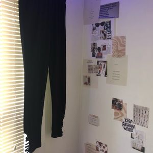 black leggings
